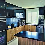 Apartment Black Sun. Modern Penthouse In *
